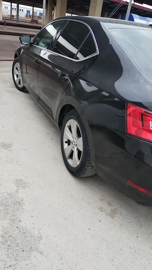 Vand Skoda superb 3 an 2018 - imagine 5