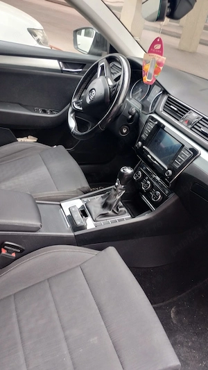 Vand Skoda superb 3 an 2018 - imagine 4