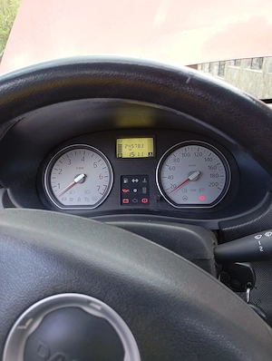 Vând Dacia Sandero 1.6 benzina și GPL,an 2008 - imagine 8