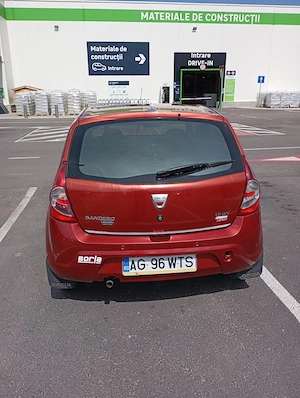 Vând Dacia Sandero 1.6 benzina și GPL,an 2008 - imagine 2