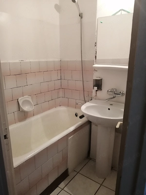 Dau în chirie ap. 1 cam. lângă Catedrală (BM) - imagine 7