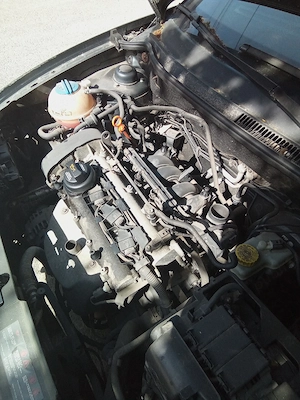 Vand motor 1,6 16 valve seat ibiza 2007 - imagine 4