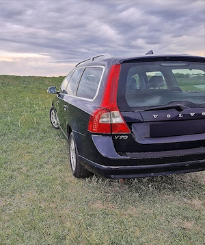 Volvo V70 D3   2011, automat, motor 2.0 diesel 5 cilindri - imagine 4
