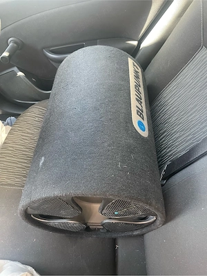 Subwoofer auto + statie si cabluri 