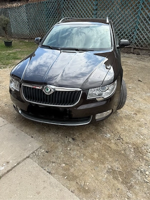 Skoda Superb  - imagine 5