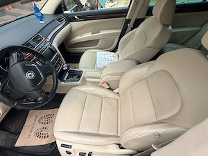 Skoda Superb  - imagine 6