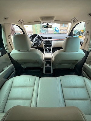 Skoda Superb  - imagine 7
