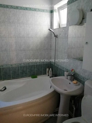 Apartament far 3 camere de vanzare - imagine 5