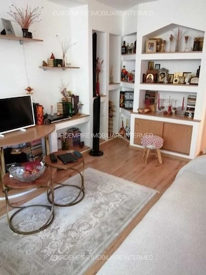 Apartament far 3 camere de vanzare - imagine 6