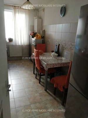 Apartament far 3 camere de vanzare - imagine 4