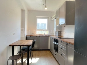 Apartament 2 camere,  decomandat, 2 locuri parcare, Tractorul