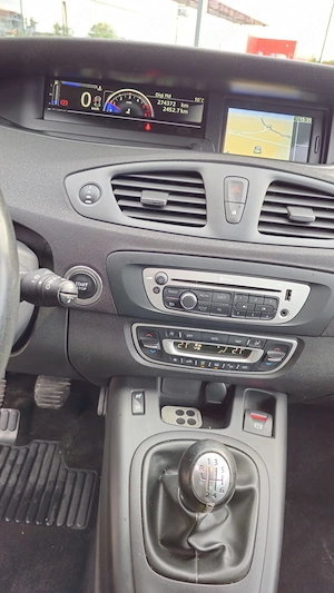 Renault Grand Scenic 1.6 dci 136cp 2013 7 locuri inmatriculata !!! - imagine 7