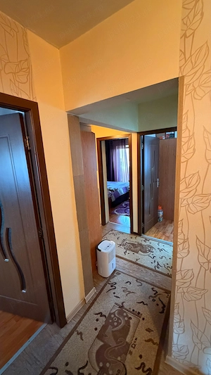 Vând apartament cu 3 camere in Baia Sprie - imagine 2