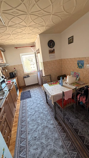 Vând apartament cu 3 camere in Baia Sprie - imagine 3
