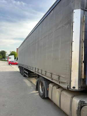 Ansamblu Scania cu semiremorca Schmitz - imagine 4