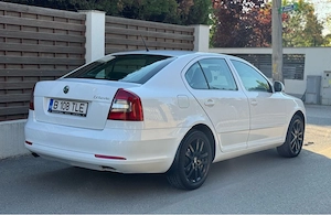 Skoda Octavia 2012 Euro 5 260.000 km Functioneaza bine Proprietar - imagine 2