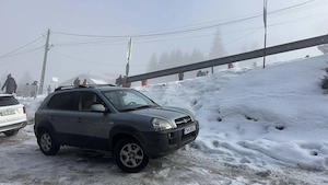 Hyundai Tucson 2.0 CRDi 4WD 113CP an 2005   AC funcțional, anvelope iarnă noi, parbriz nou - imagine 3