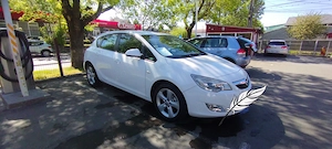 De vânzare Astra j 2010