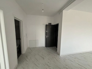 Disponibil Imediat. Decomandat. Bucatarie inchisa. Balcon. - imagine 8