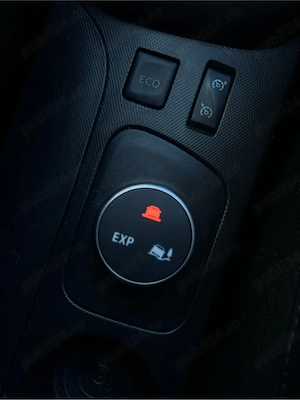 Renault Captur Helly Hansen Edition - imagine 10