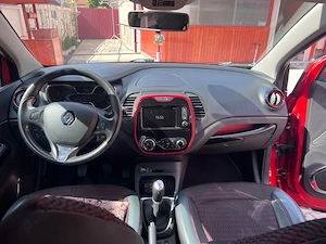 Renault Captur Helly Hansen Edition - imagine 8
