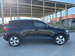 Volvo xc40 d4 190cp 4x4 - imagine 5