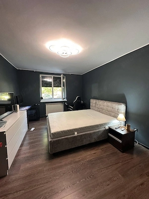 De vanzare apartament cu 2 camere și balcon, mobilat și utilat, zona centrala, etajul 1