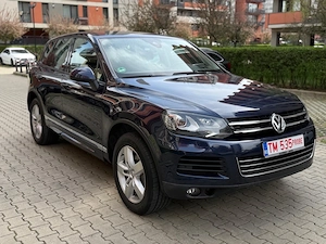 Volkswagen Touareg 3.0 TDI V6 Automat 4x4 - imagine 2
