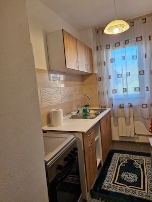 Apartament 2 camere, bloc izolat, et 3, Craiovita Noua la Big  - imagine 2