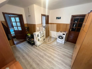 Casă spațioasă cu 2 apartamente, acces din 2 străzi – zona Lipovei