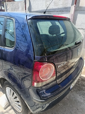 vand -schimb: Volkswagen Polo 2006   Fiabilă și Economică , an fabricație 2006,  - imagine 3