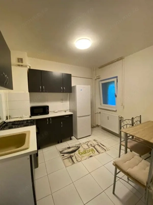 Apartament decomandat, 54 mp, zona Zentrala - imagine 3