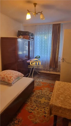 Apartament 3 camere de - Zona Traian, etaj 3 - imagine 5