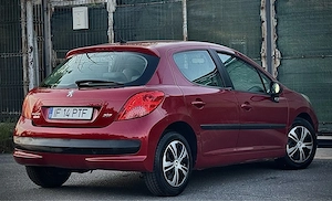 peugeot 207 1.6d 150 k km - imagine 4