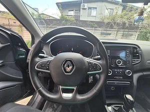 Renault Megane sedane, 2022, proprietar - imagine 7