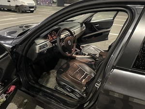Vând BMW Seria 3 E90 320D 2.0 2006 - imagine 5