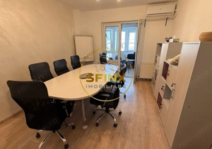 Birou 3 camere 103 mp/ Vitan Mall/ mobilat