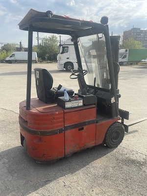 Stivuitor electric
