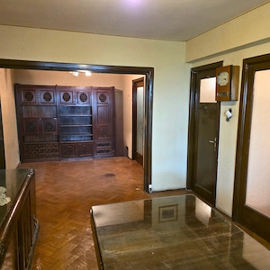  Apartament într-o clădire unică din București    Blocul Fals  | Ultracentral | 80 mp - imagine 7