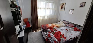 Vand Apartament 2 camere decomandat Drumul Taberei