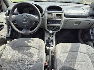 Renault Clio Symbol - imagine 9