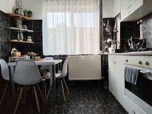 Apartament 3 camere, Q et. 3 din 4 în Nufărul, pe Aleea Onisifor Ghibu - imagine 3