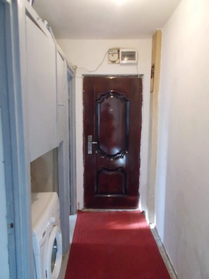 Proprietar ofer ap. cu o cameră confort 1 etaj 1 - imagine 9
