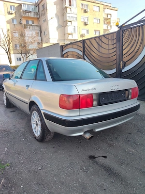 Vând Audi 80 2.0 benzina 1992 - imagine 4