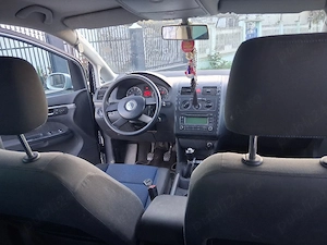se vinde vw touran 
