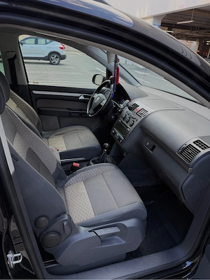 VW Touran Cross 2.0 Diesel 170 Cai 2008 - imagine 5