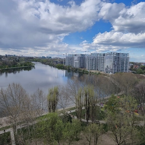Colentina   Fabrica de Gheață, ap. 3 camere, vedere Lacul Plumbuita