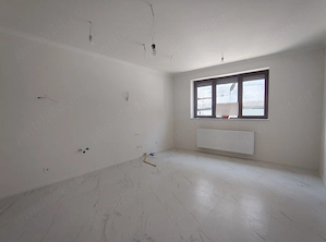 De închiriat casă individuală renovată | Ideală pentru birouri, sediu firmă sau activități  - imagine 16