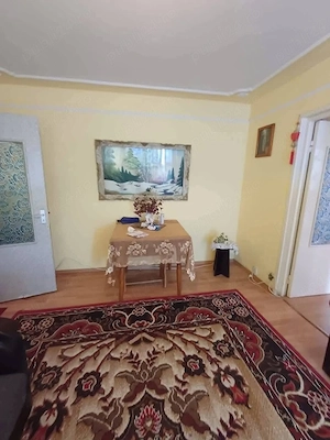 De vanzare apartament cu 2 camere zona Scoala nr.1, 56mp, partial mobilat 39000 euro - imagine 2