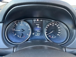 Nissan Qashqai 1.6 Diesel 130 CP An 2016 - imagine 8